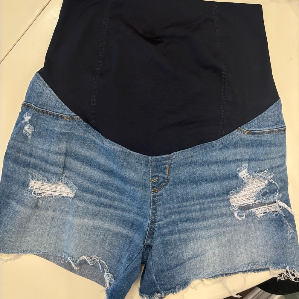 Jean maternity shorts with elastic waistband